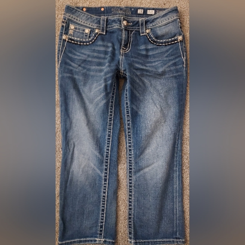Miss Me Girls Size 28 Cuffed Capri Jeans Rhinestone Peace Sign Stretch Denim
